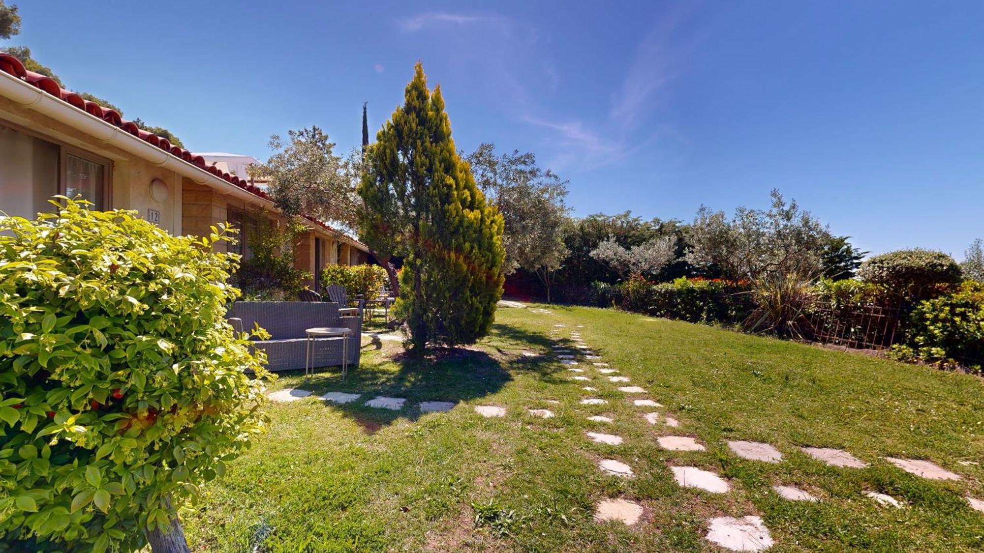 La Petite Auberge Tourtour Esterno foto